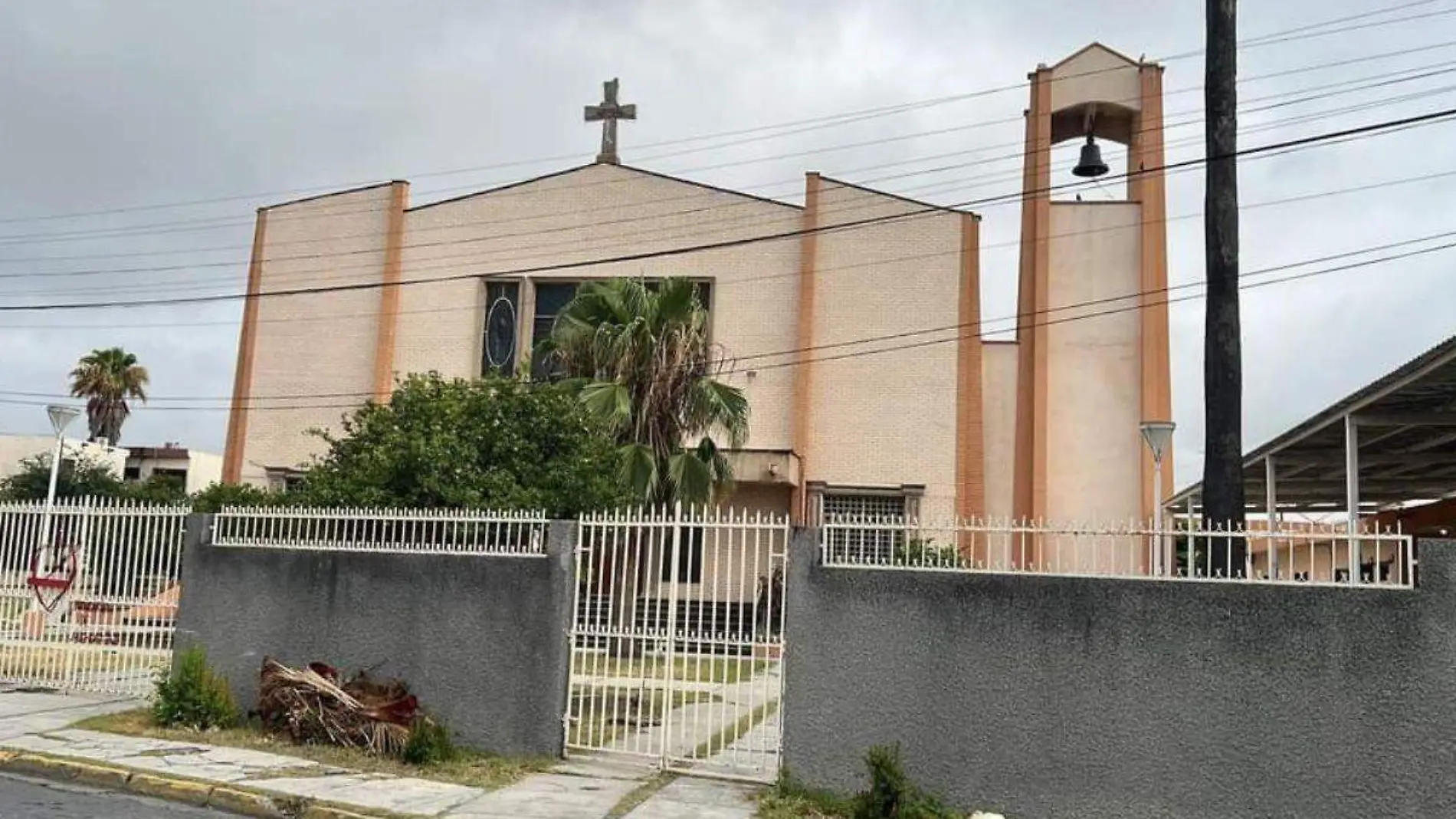 Bebé abandonado en iglesia es hijo de 2 de las personas ejecutadas en Apodaca